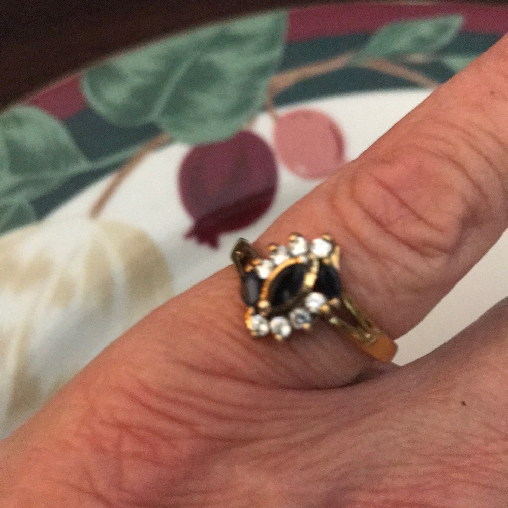 Vintage 925 Vermeil Sapphire cz ring size 8 EUC